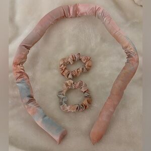 NWOT Kitsch Silk Hair Wrap and Scrunchies Set For Heatless Curls